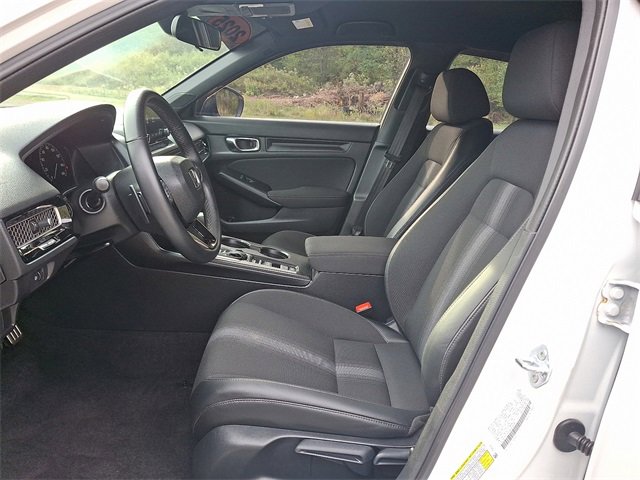 Used 2025 Honda Civic Sport image 13
