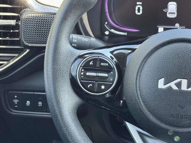 Used 2023 Kia Soul S image 24
