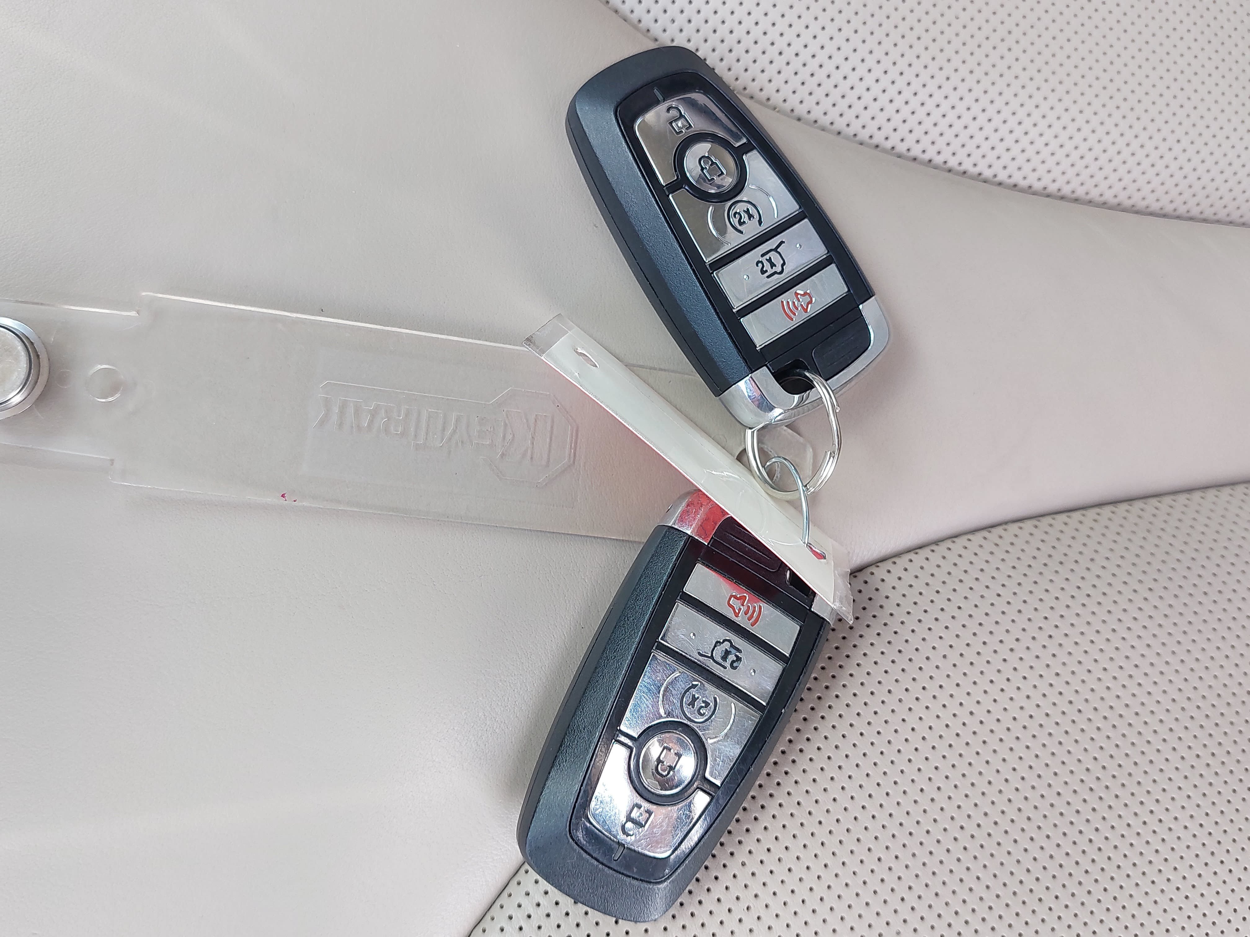 Used 2021 Lincoln Nautilus FWD w/ Equipment Group 101A image 35