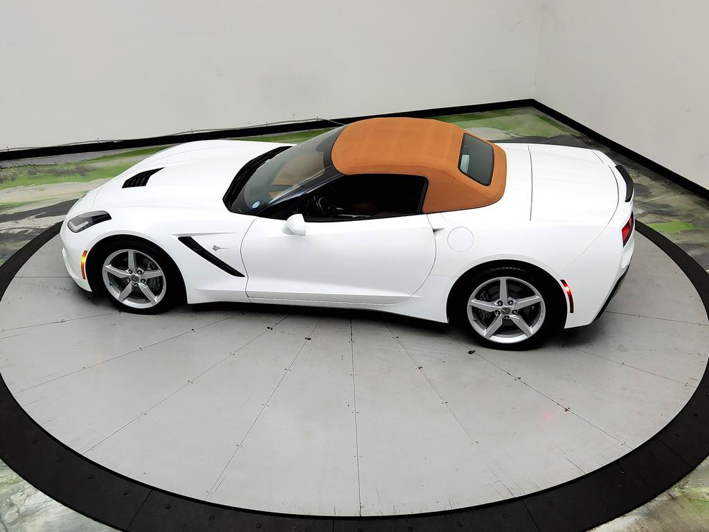 Used 2015 Chevrolet Corvette Stingray Convertible w/ 3LT Preferred Equipment Group RWD image 33
