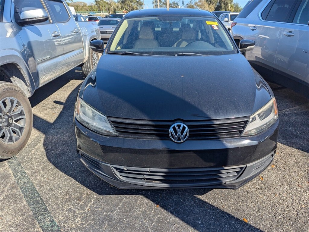 Used 2012 Volkswagen Jetta SE image 2