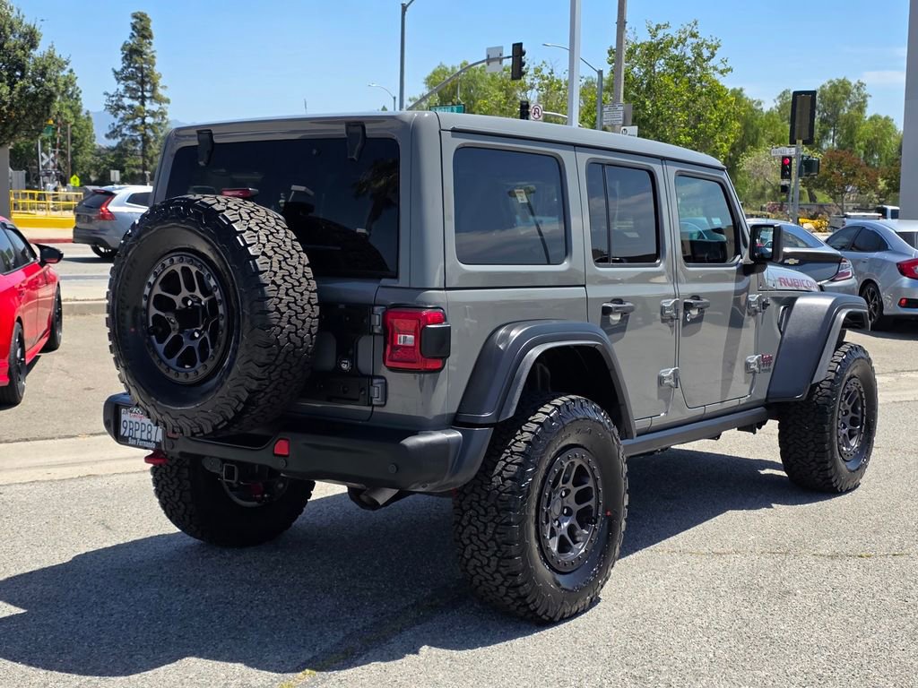 Used 2022 Jeep Wrangler Unlimited Rubicon w/ Xtreme Recon 35" Tire Package AWD/4WD image 5