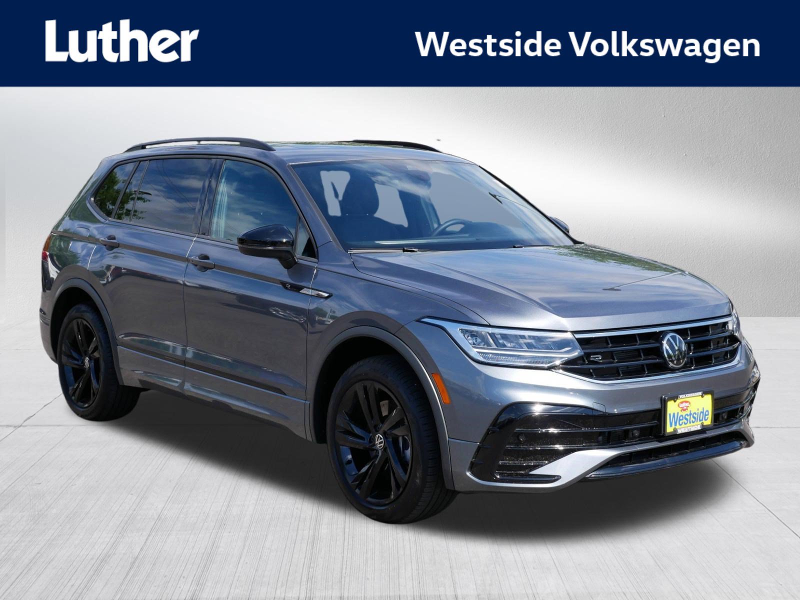 Certified 2023 Volkswagen Tiguan SE R-Line