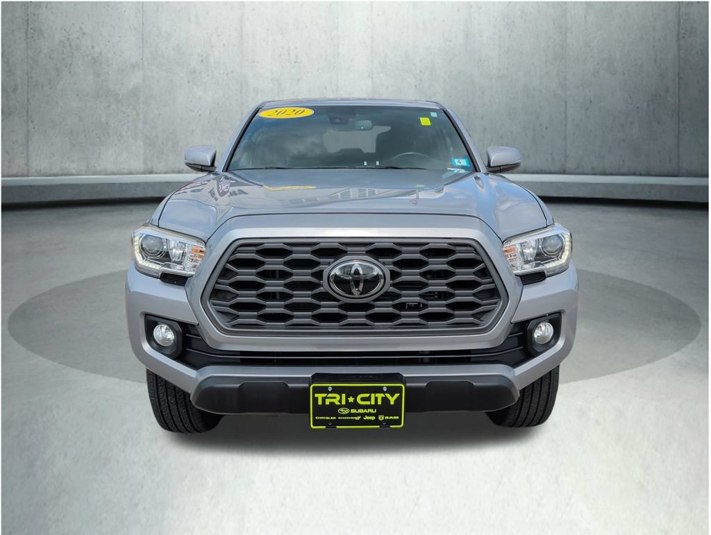 Used 2020 Toyota Tacoma TRD Off-Road w/ Technology Package AWD/4WD image 11