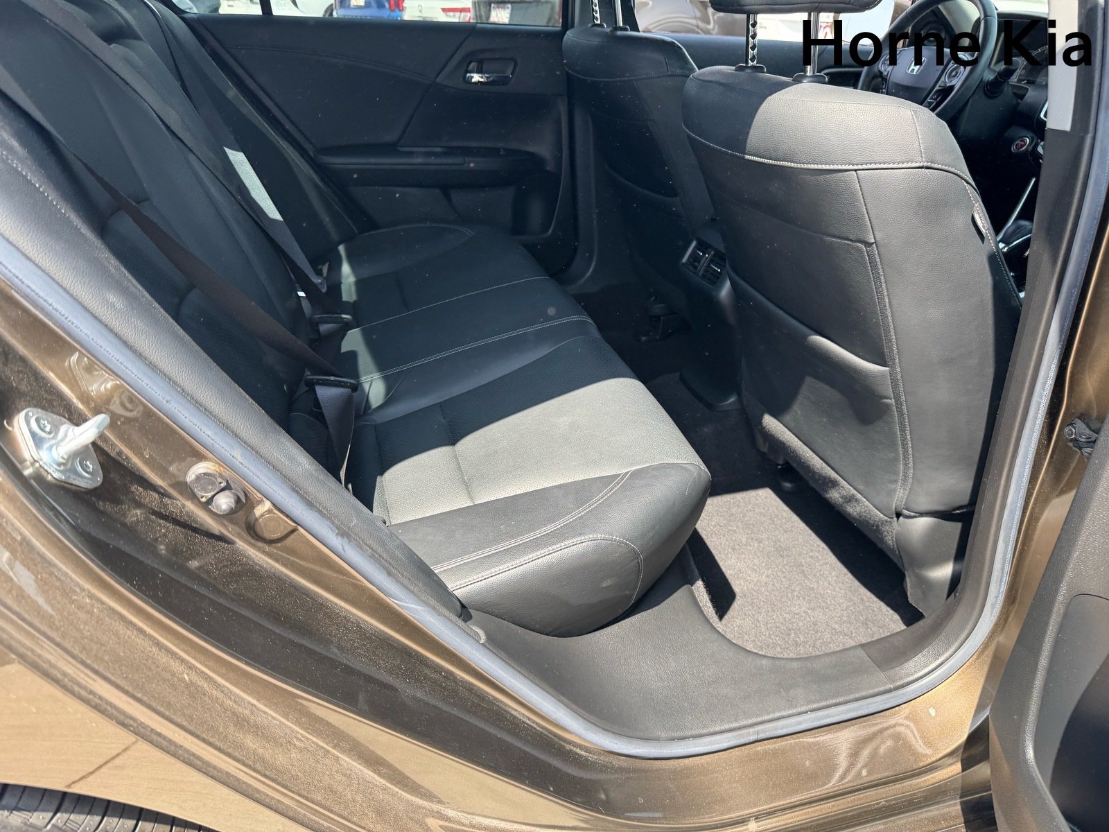 Used 2017 Honda Accord Touring image 28