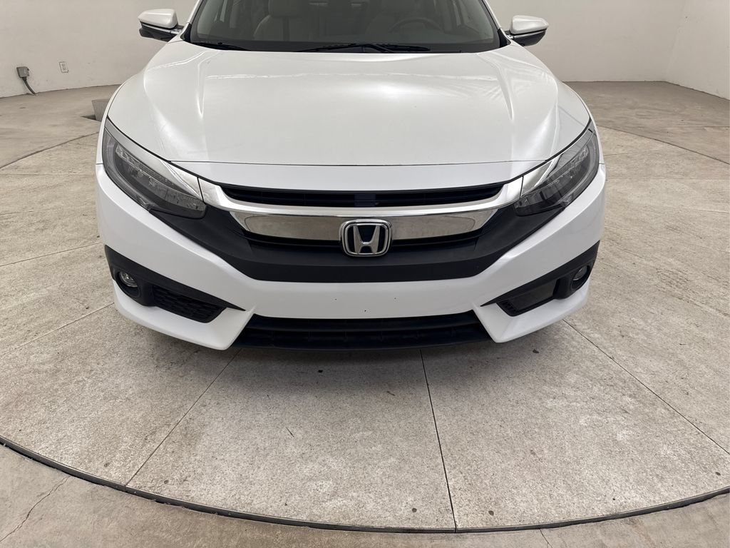 Used 2018 Honda Civic Touring image 12