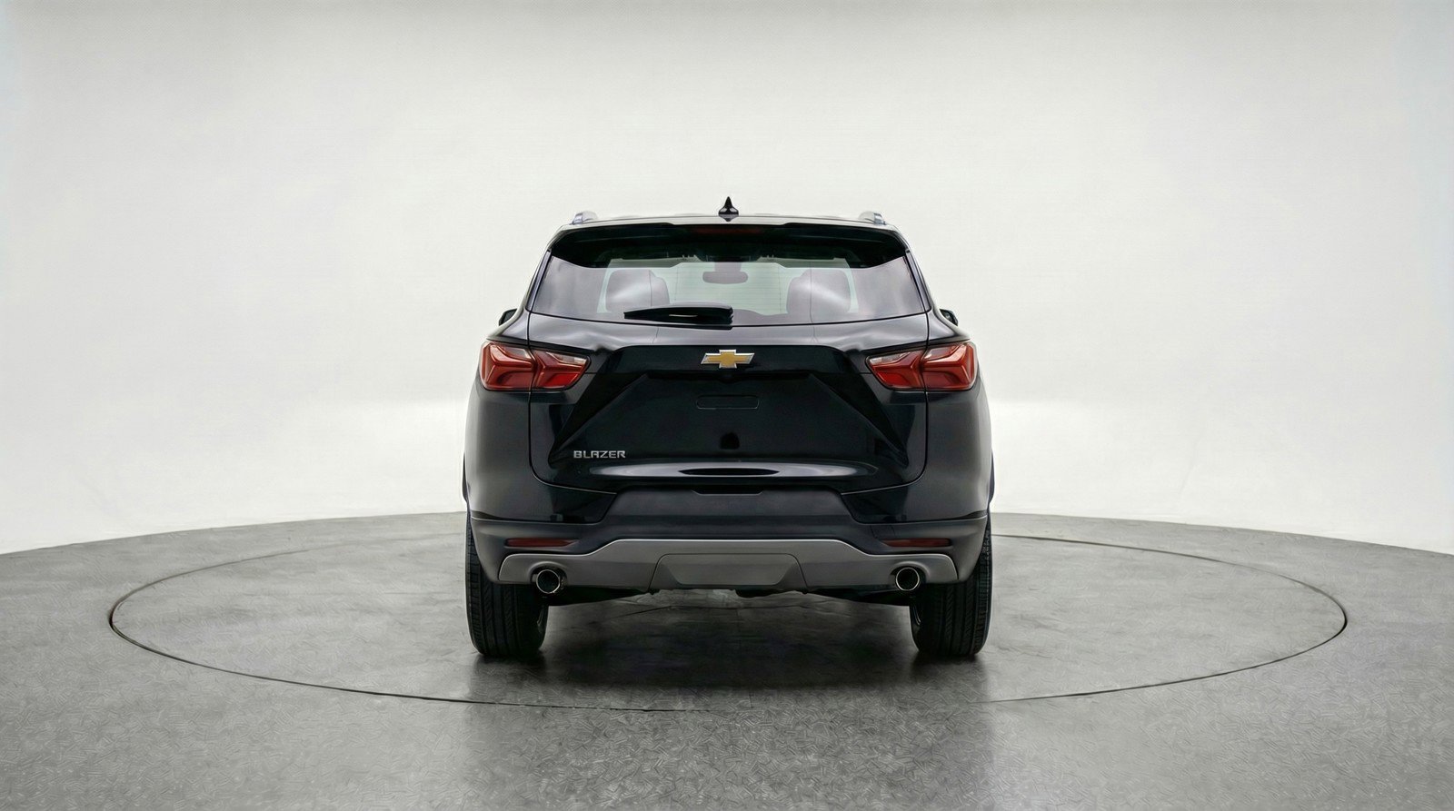 Used 2025 Chevrolet Blazer LT FWD image 7