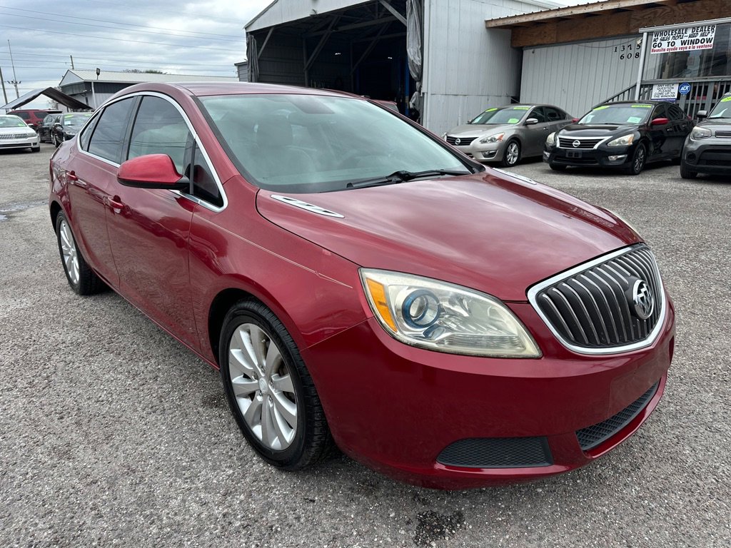 Used 2016 Buick Verano FWD image 1