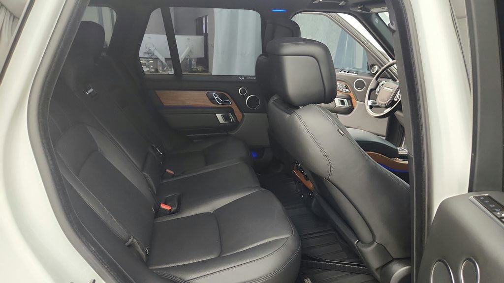 Used 2019 Land Rover Range Rover Supercharged AWD/4WD image 30