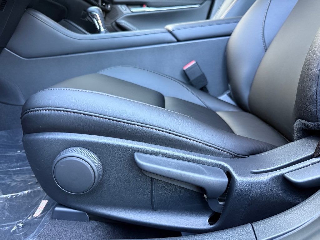 New 2026 MAZDA MAZDA3 s Sport FWD image 10