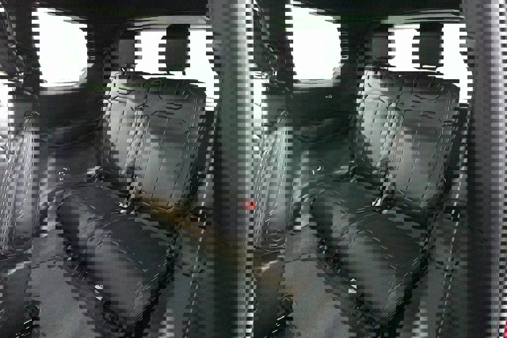 New 2025 Jeep Grand Cherokee L Limited w/ Luxury Tech Group II image 27