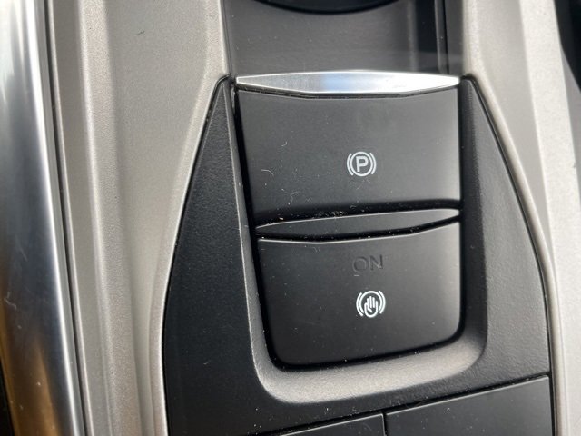 Used 2023 Ford Explorer XLT w/ Equipment Group 202A image 42