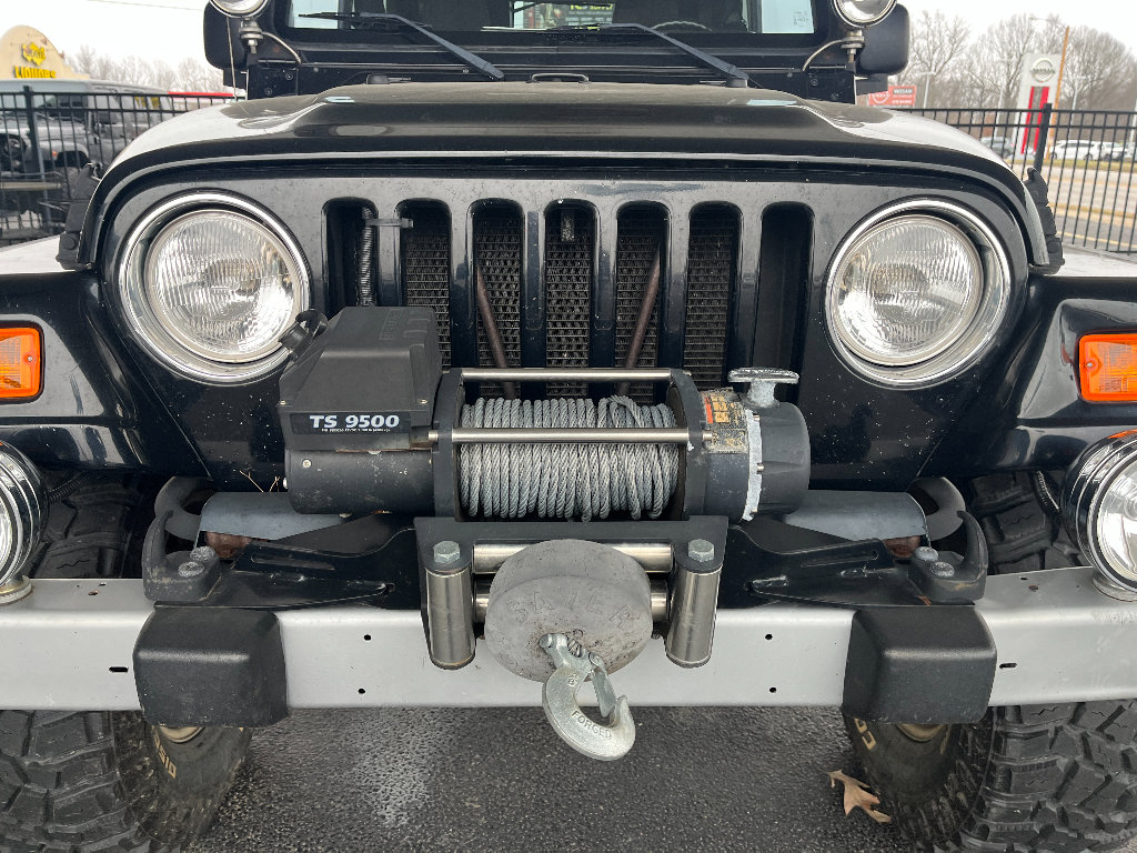 Used 2004 Jeep Wrangler Rubicon w/ Dual Top Group image 10