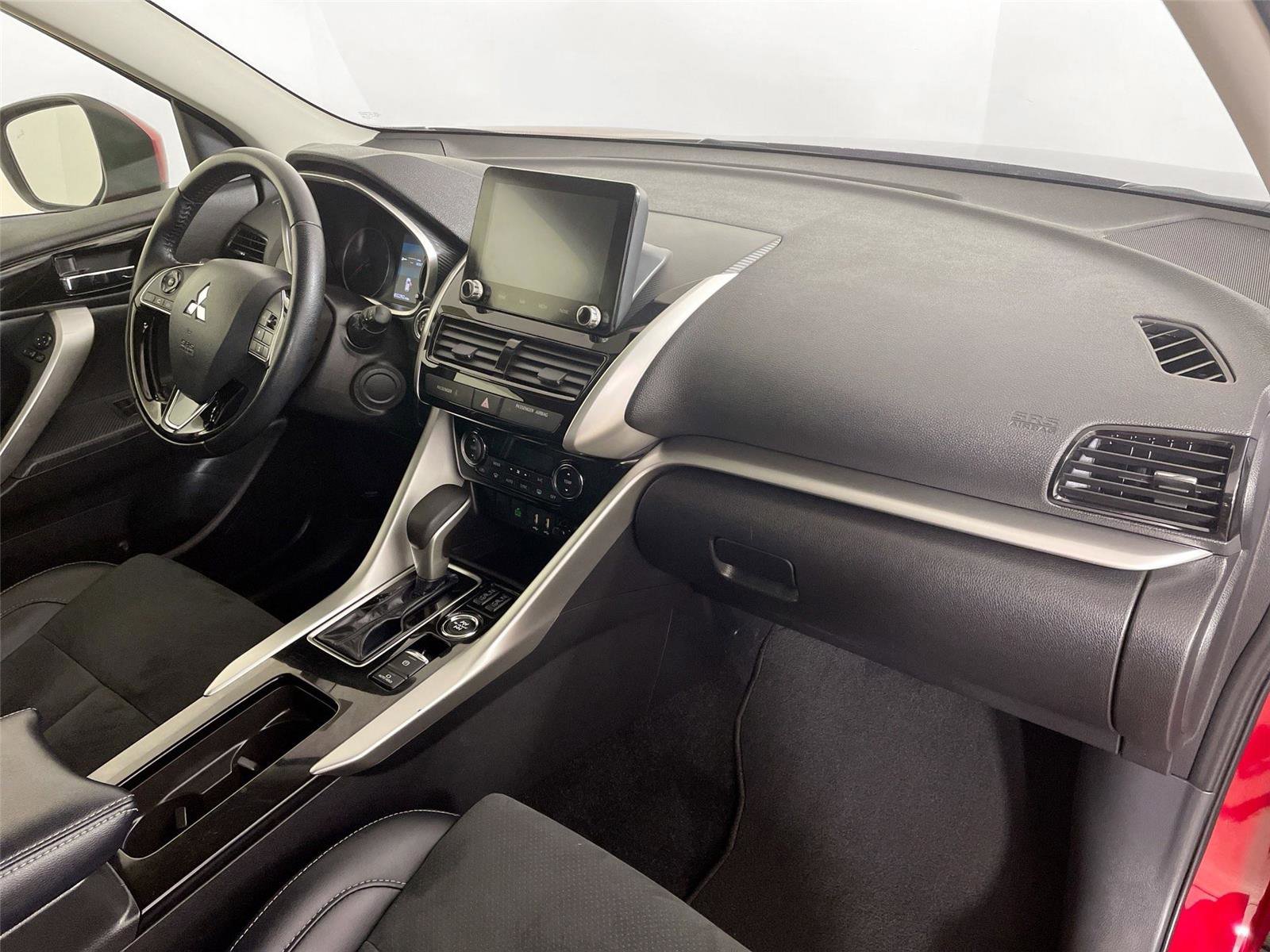 Used 2024 Mitsubishi Eclipse Cross SE image 27