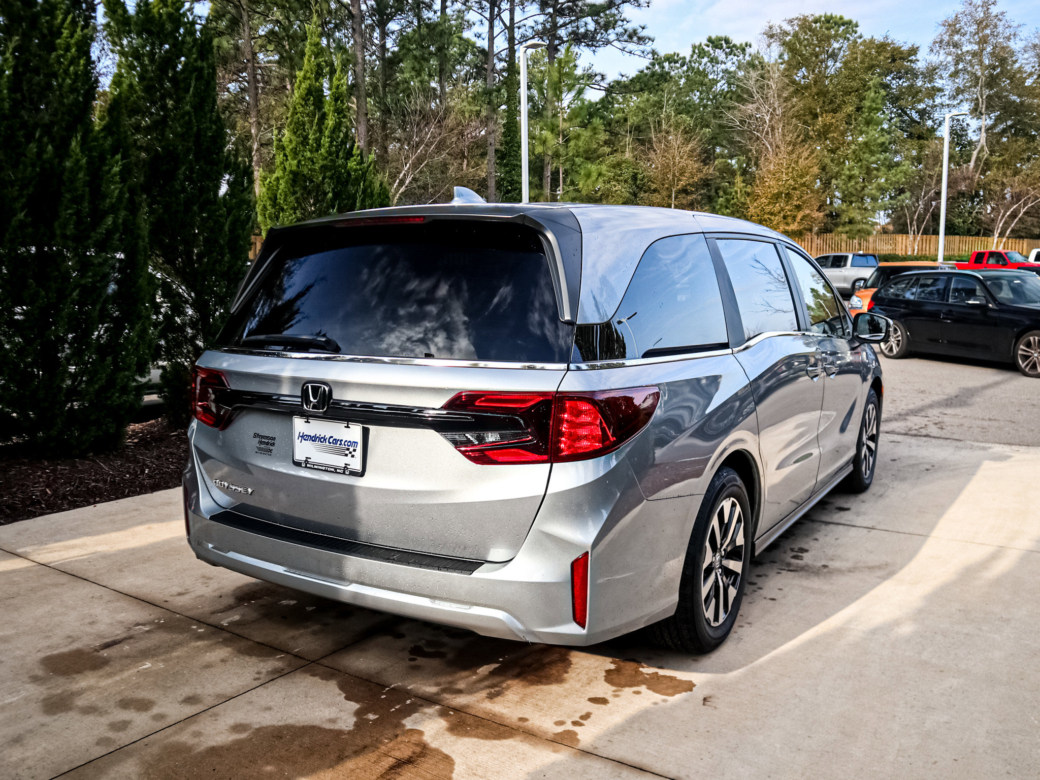 Used 2026 Honda Odyssey EX-L image 10