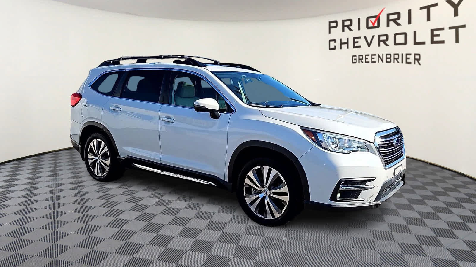Used 2020 Subaru Ascent Limited w/ Technology Package AWD/4WD image 2