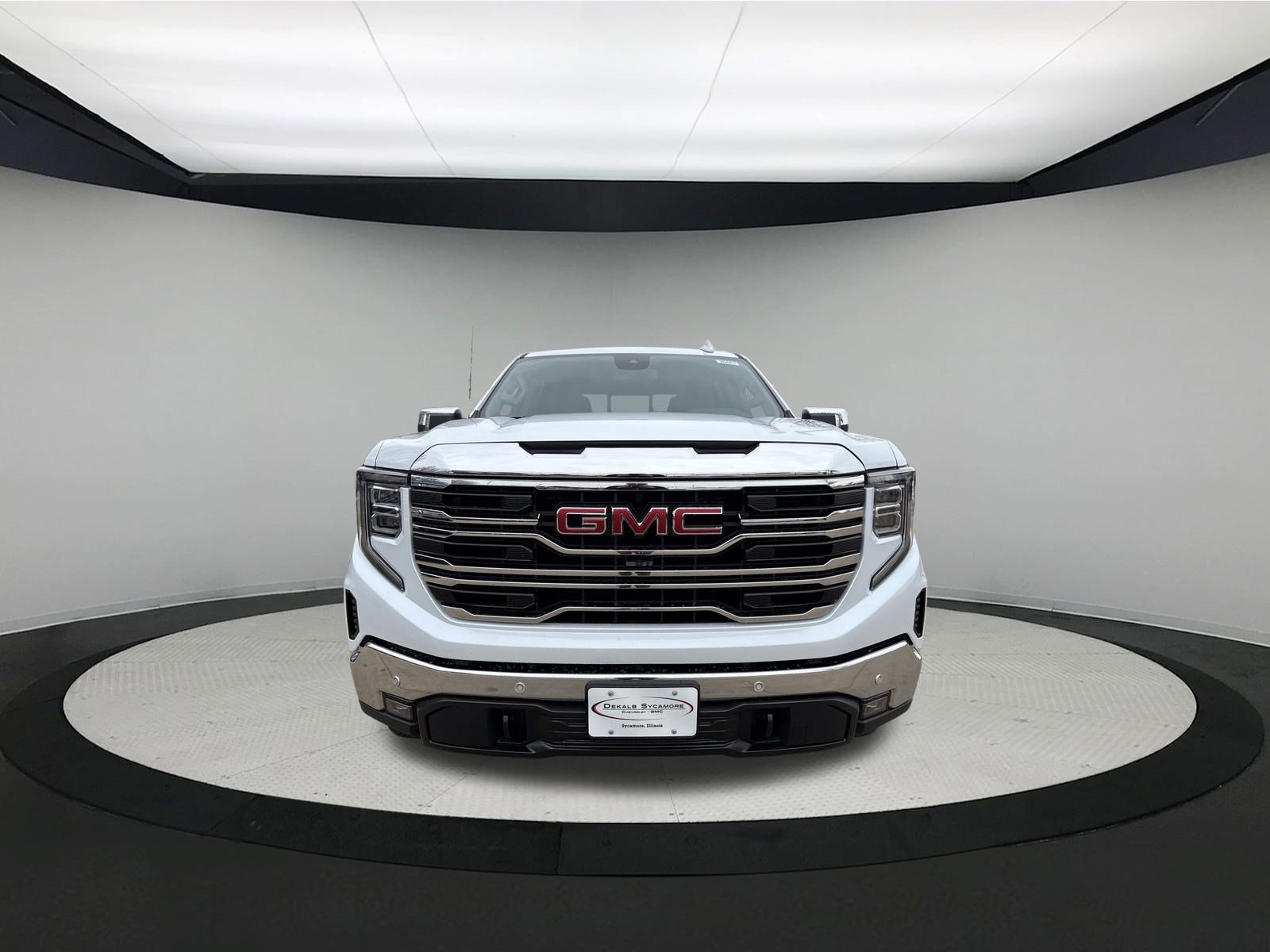 New 2026 GMC Sierra 1500 SLT w/ SLT Premium Plus Package image 2