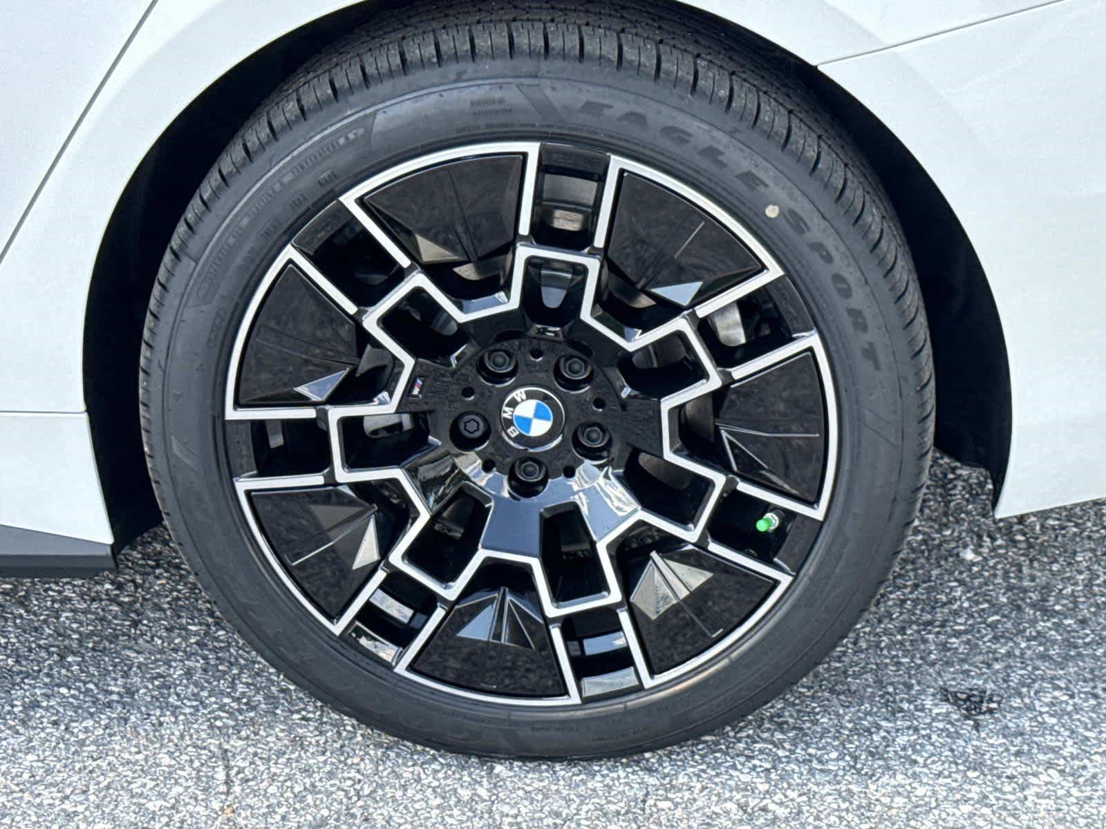 New 2026 BMW i4 xDrive40i w/ M Sport Package AWD/4WD image 12