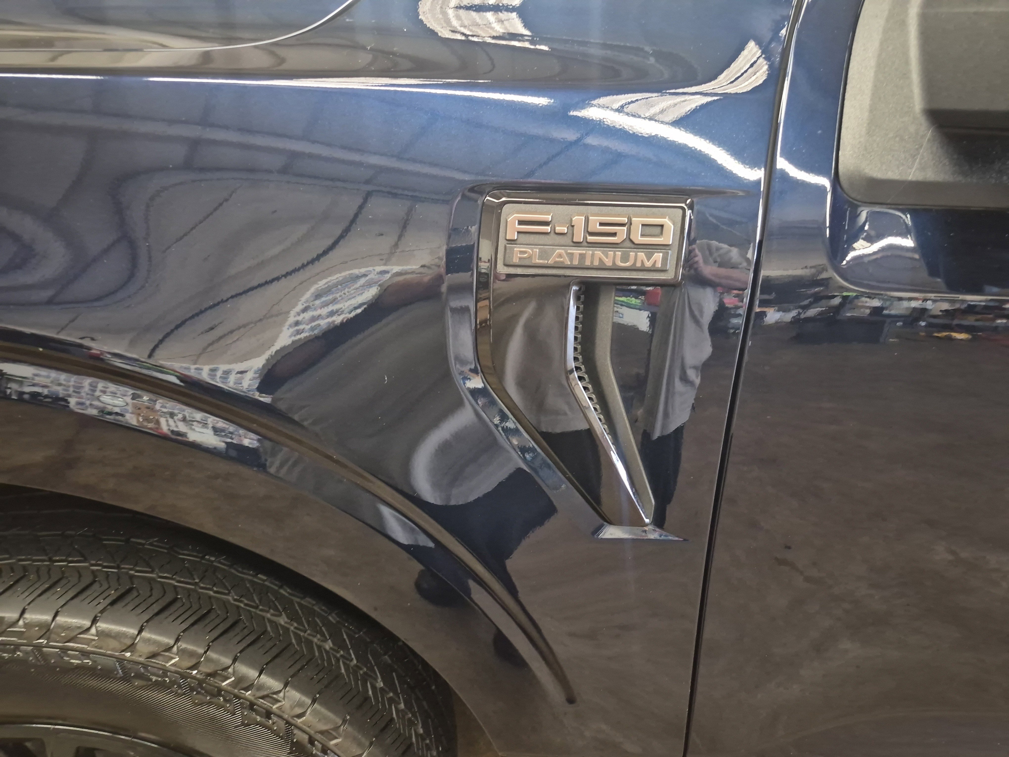 Certified 2025 Ford F150 Platinum AWD/4WD image 11
