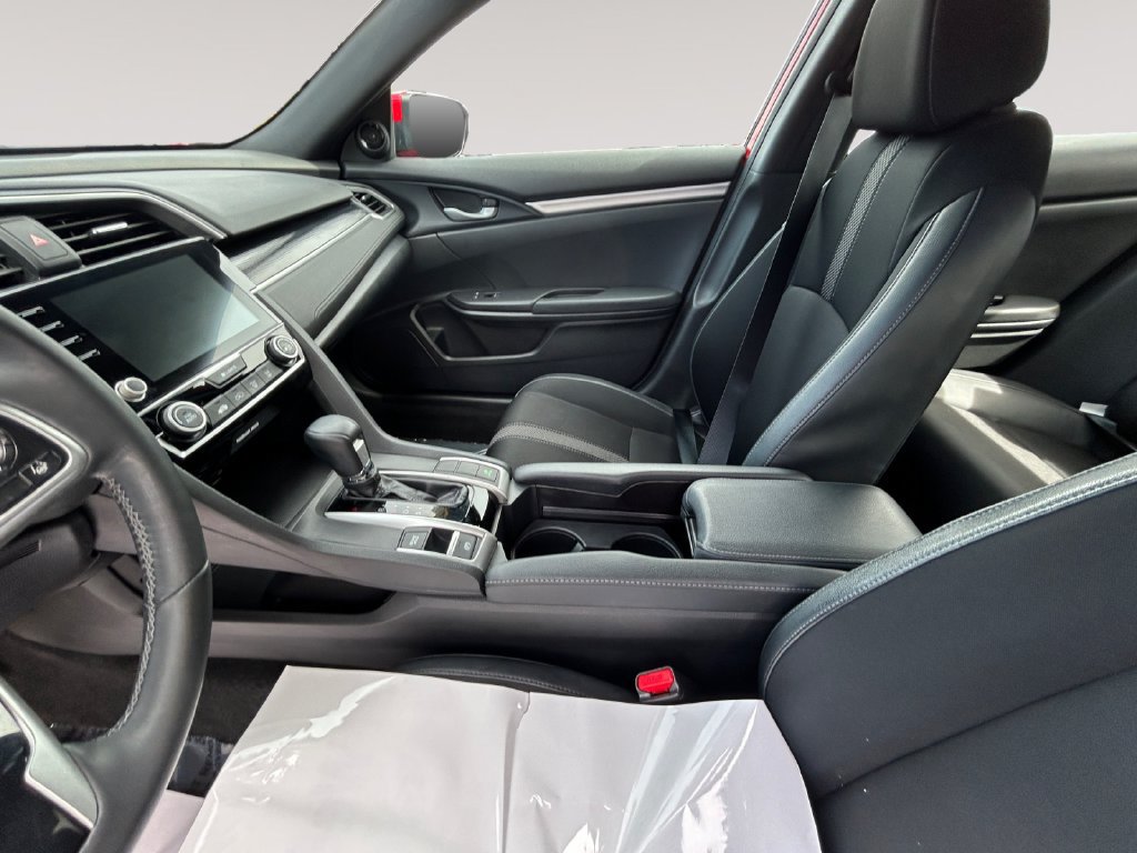 Used 2019 Honda Civic Sport image 2