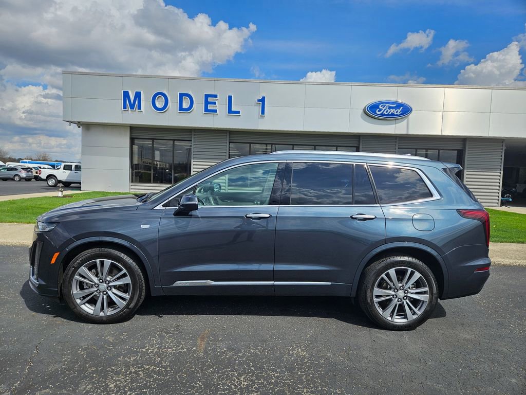Used 2020 Cadillac XT6 Premium Luxury w/ LPO, Floor Liner Package FWD image 1