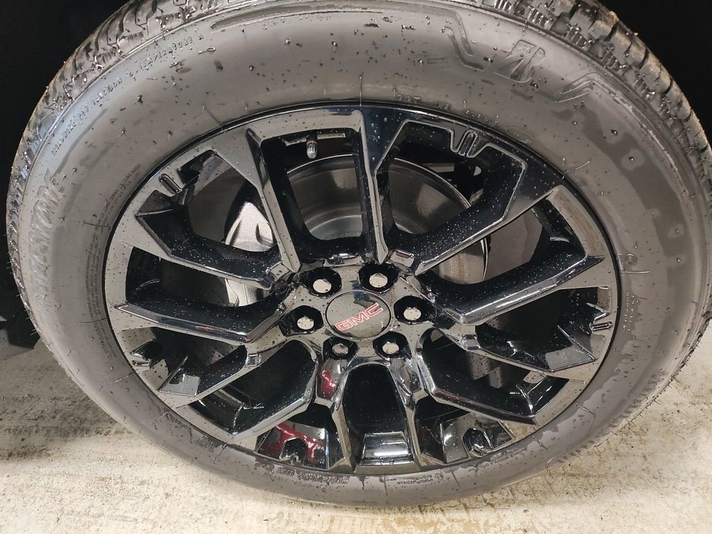 New 2026 GMC Yukon Elevation w/ Elevation Premium Package image 4