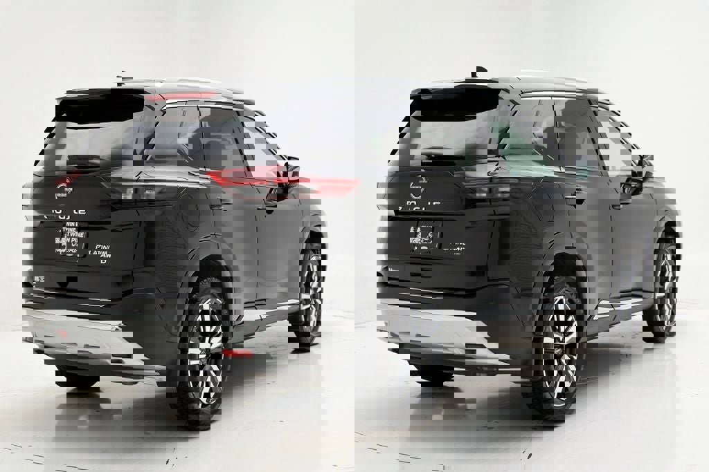 Used 2023 Nissan Rogue Platinum w/ Platinum Premium Package image 9