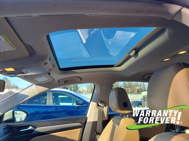 Used 2019 Volkswagen Jetta SE image 13