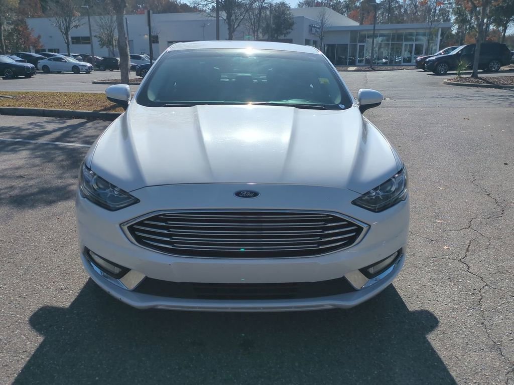 Used 2018 Ford Fusion SE w/ Equipment Group 201A image 9