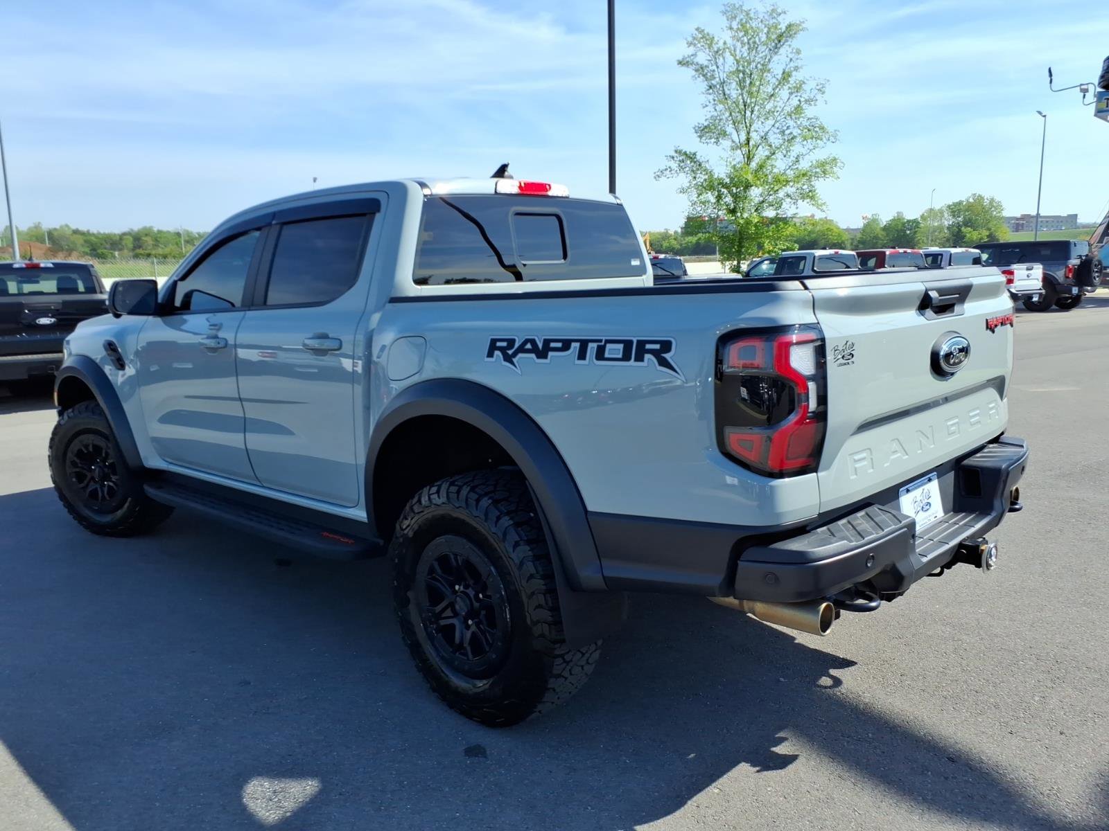 Certified 2024 Ford Ranger Raptor AWD/4WD image 5