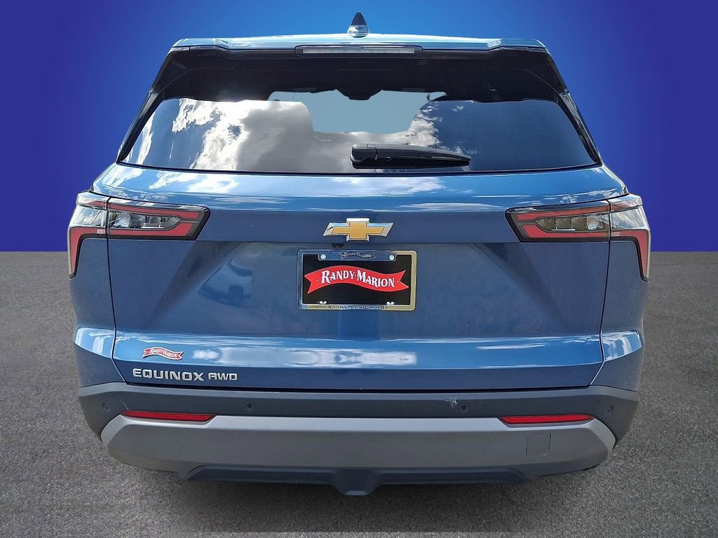 Used 2025 Chevrolet Equinox LT AWD/4WD image 5