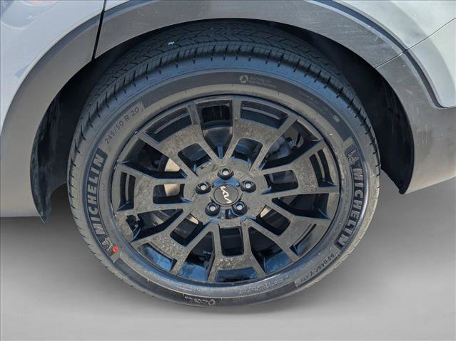 Used 2022 Kia Telluride SX w/ SX Prestige Package image 25