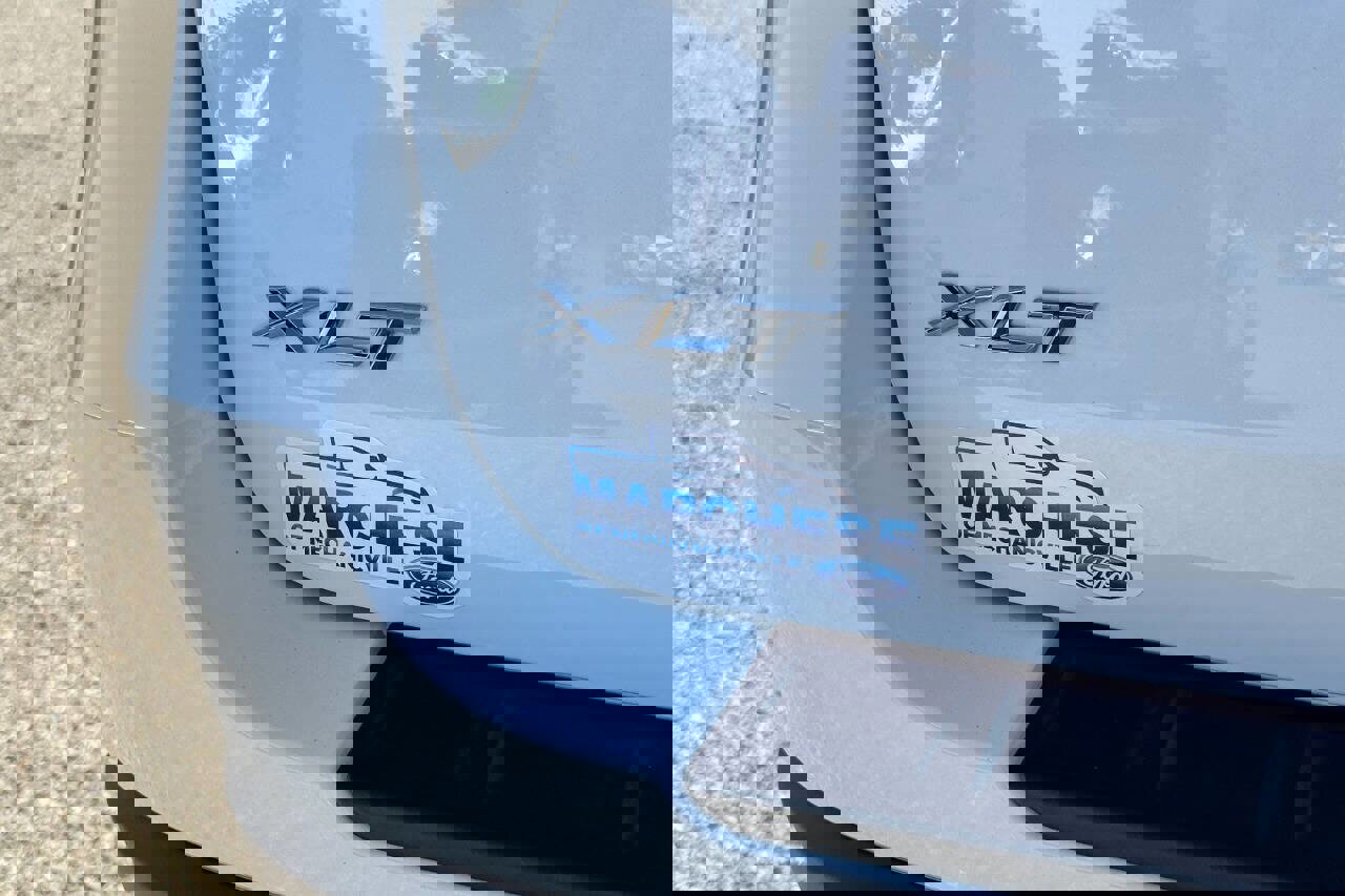 Used 2023 Ford Explorer XLT w/ Equipment Group 202A image 15