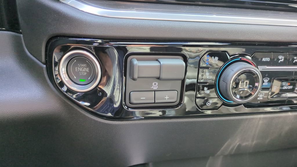 New 2026 Chevrolet Silverado 1500 High Country w/ Technology Package image 19