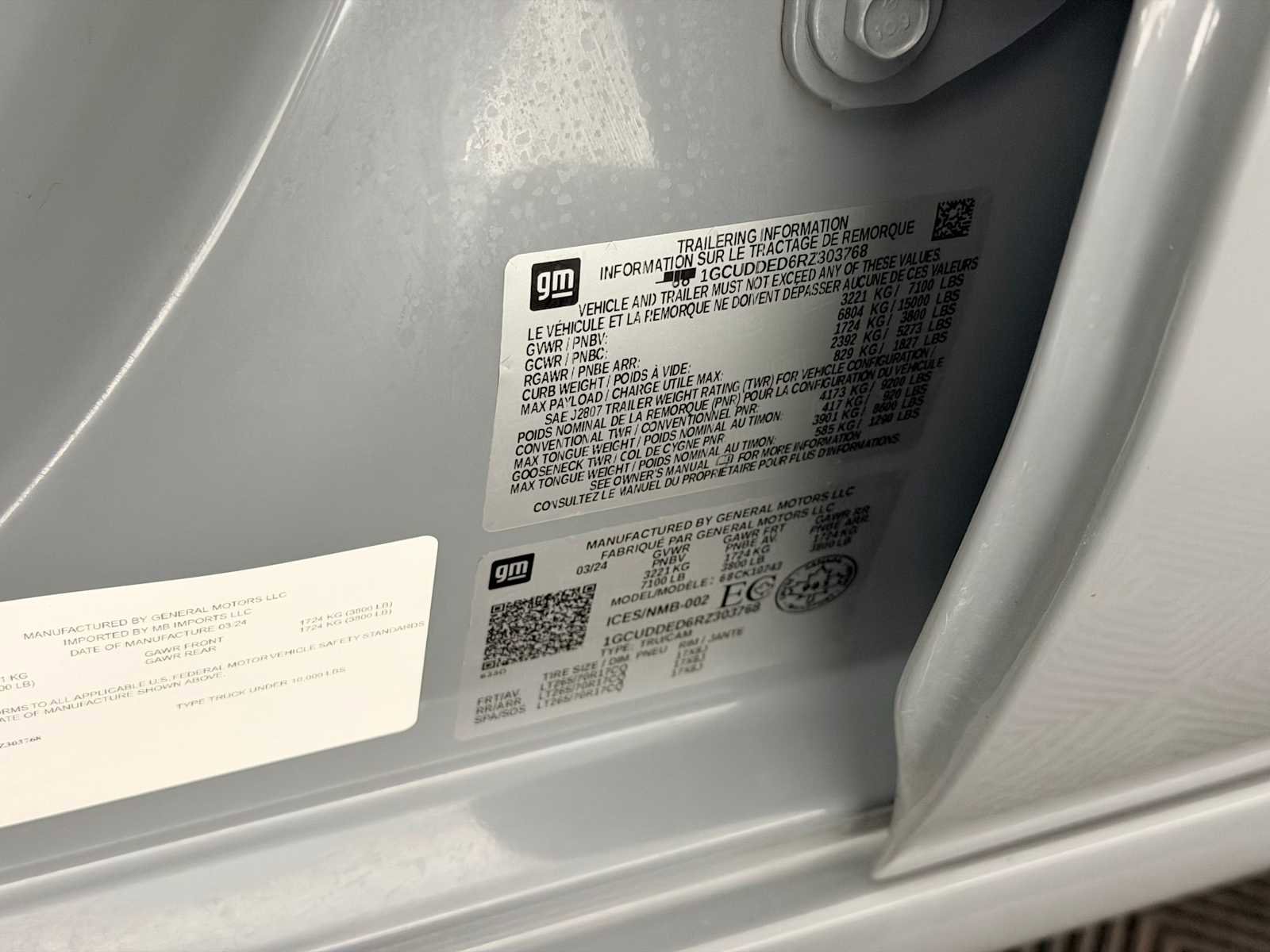 Used 2024 Chevrolet Silverado 1500 LT image 35