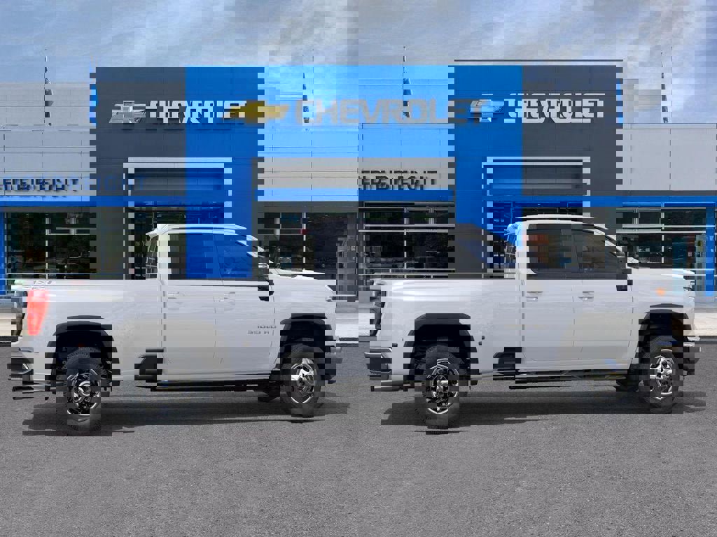 New 2026 Chevrolet Silverado 3500 LT w/ All Star Edition image 5