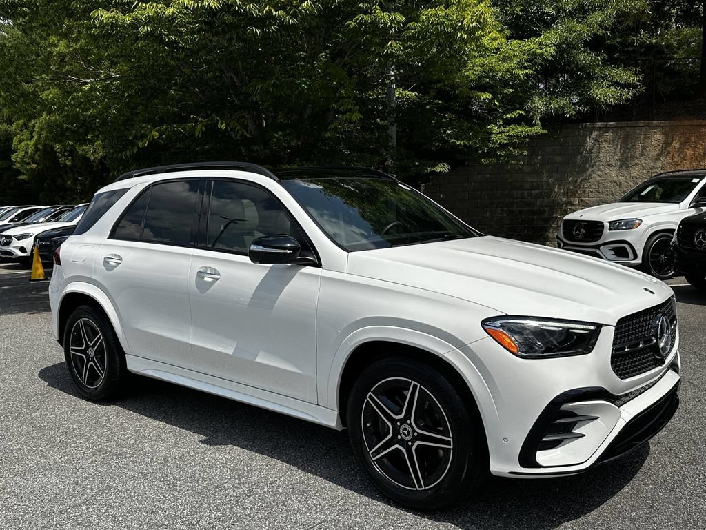 Certified 2025 Mercedes-Benz GLE 450e 4MATIC image 2