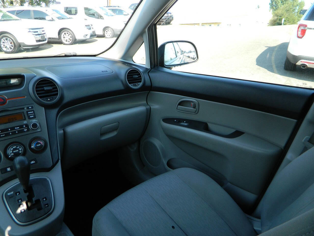 Used 2008 Kia Rondo LX w/ Convenience Pkg image 18