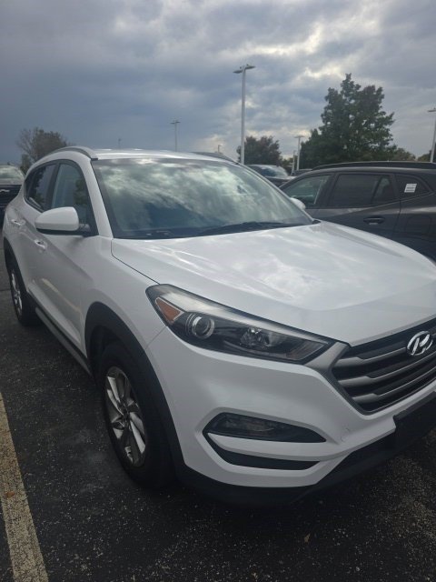 Used 2018 Hyundai Tucson SEL w/ Cargo Package FWD image 2