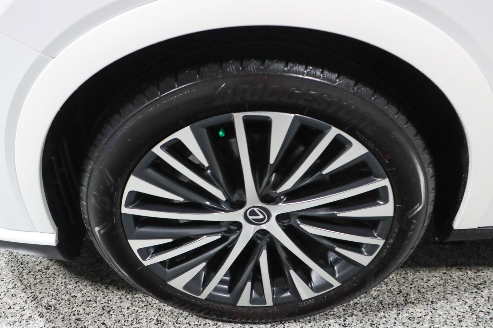 Used 2024 Lexus RX 350 Premium Plus image 11