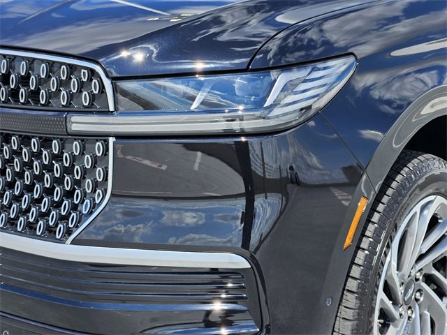 New 2025 Lincoln Navigator L Reserve image 8