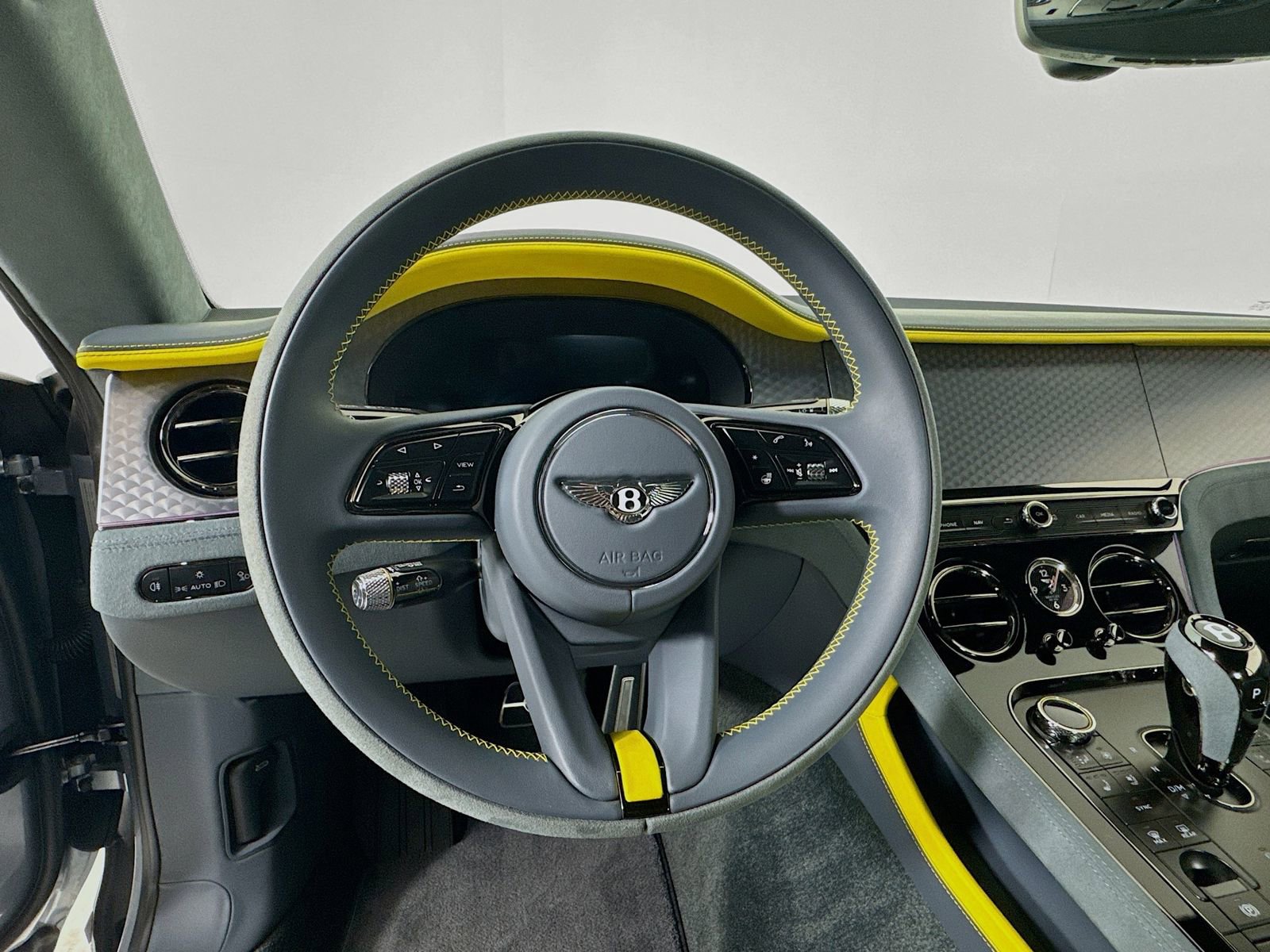 Used 2025 Bentley Continental GT Speed image 13