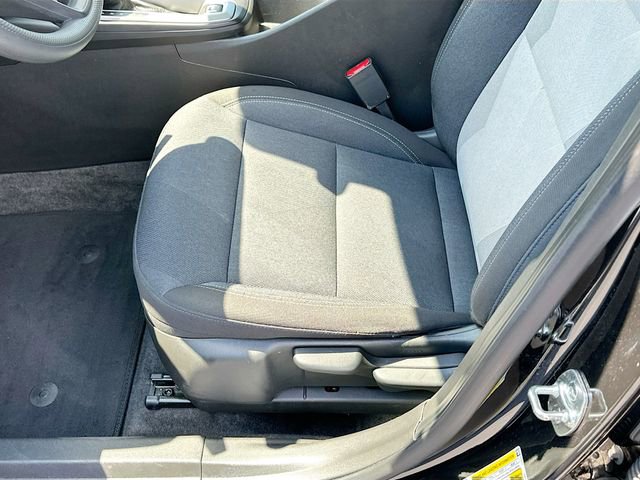 Used 2025 Chevrolet Trax LS FWD image 18