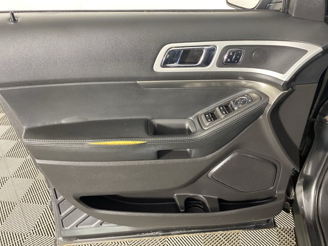 Used 2015 Ford Explorer Sport w/ Equipment Group 401A AWD/4WD image 12