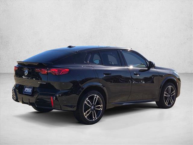 Used 2025 BMW X2 xDrive28i image 5