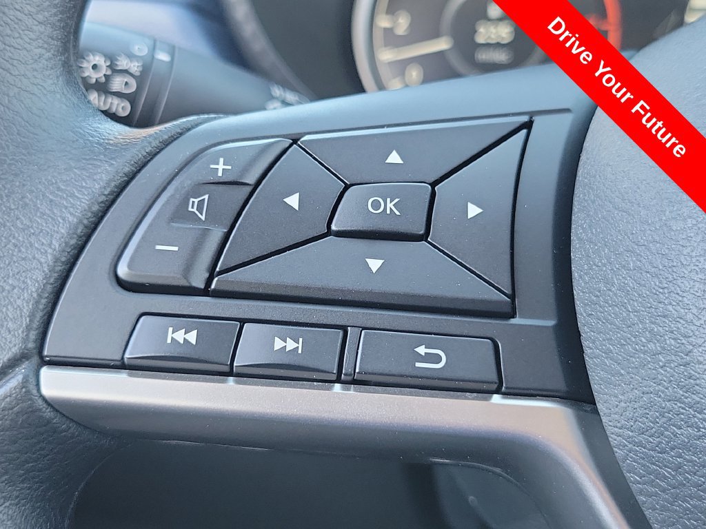 Used 2025 Nissan Versa SV w/ Trunk Package FWD image 5