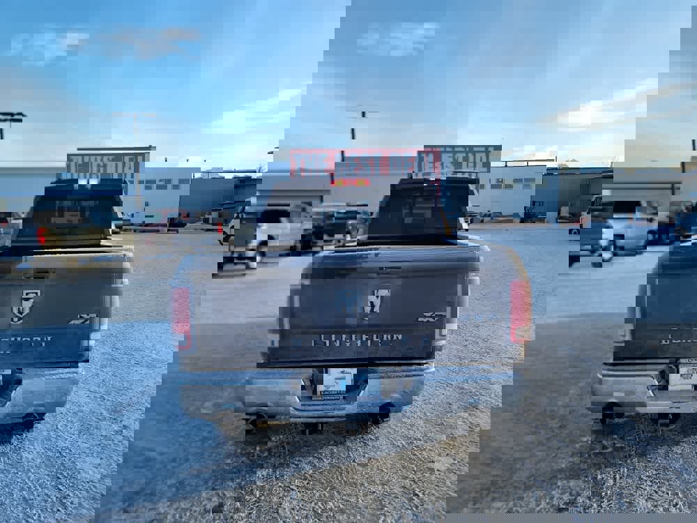 Used 2018 RAM 1500 Laramie Longhorn w/ Longhorn Special Edition image 4