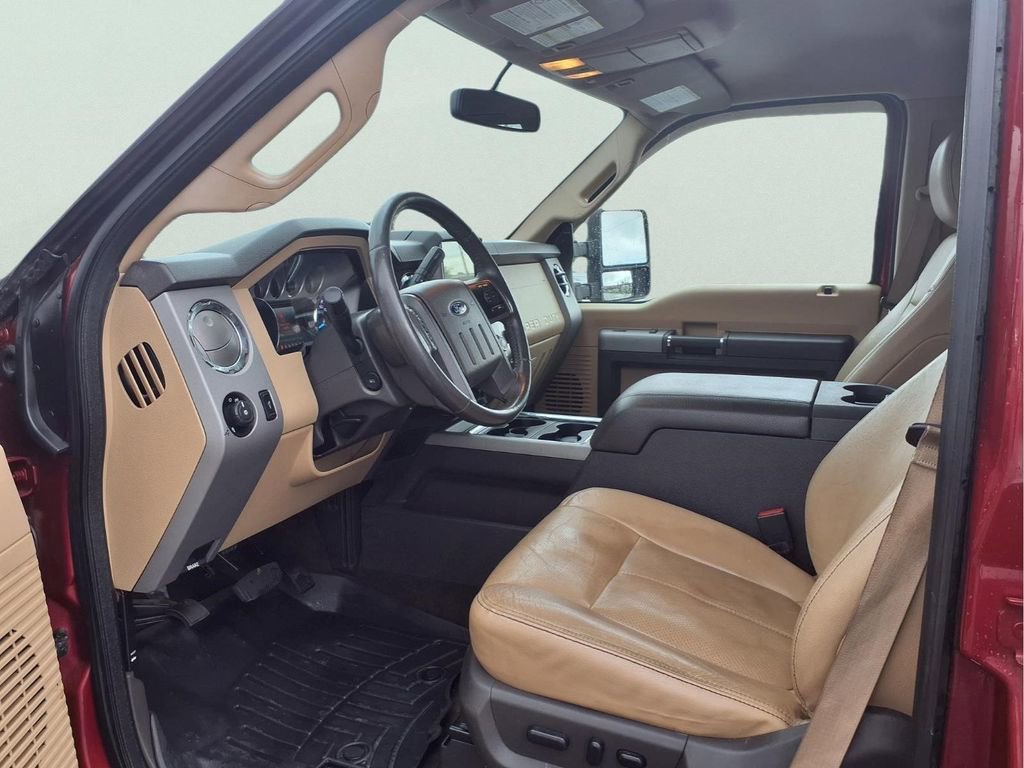 Used 2015 Ford F250 Lariat w/ Lariat Interior Package AWD/4WD image 19