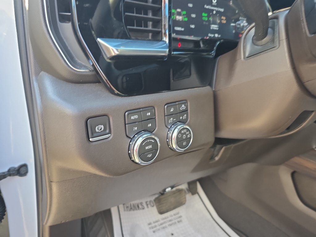 Certified 2026 GMC Sierra 2500 SLT w/ SLT Convenience Package AWD/4WD image 13