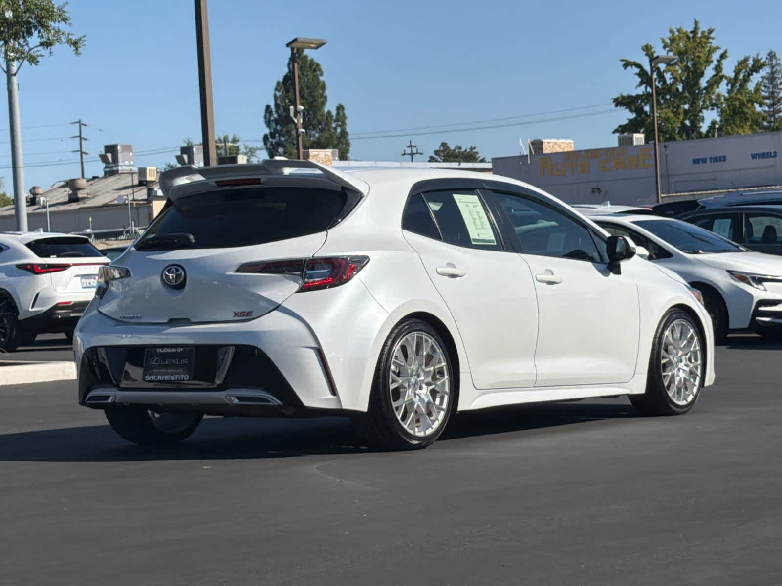 Used 2021 Toyota Corolla XSE FWD video 2